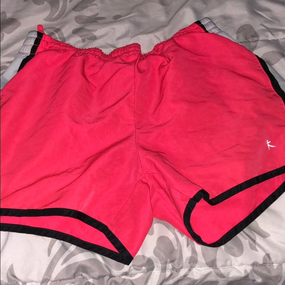 Running  shorts